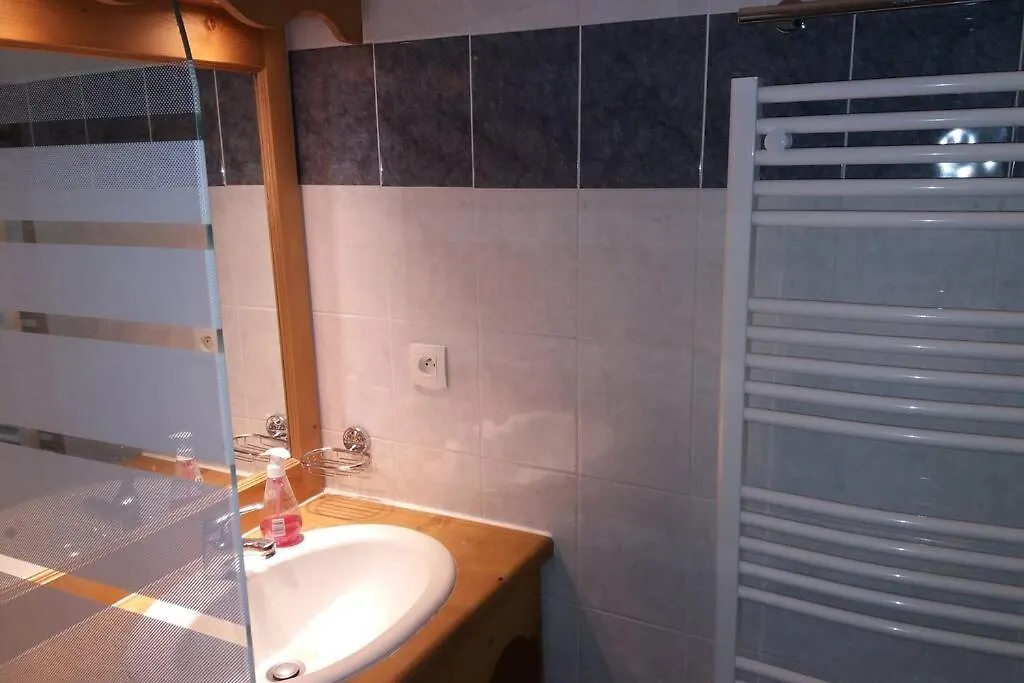 Chaleureux appartement au cœur des Orres 1800 Les Orres 0*,