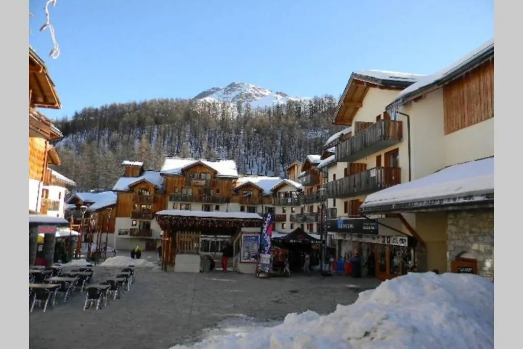 Chaleureux appartement au cœur des Orres 1800 Les Orres